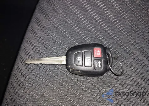 2016 Toyota Camry Le z USA, uszkodzony, nr VIN 4T4BF1FK7GR550323